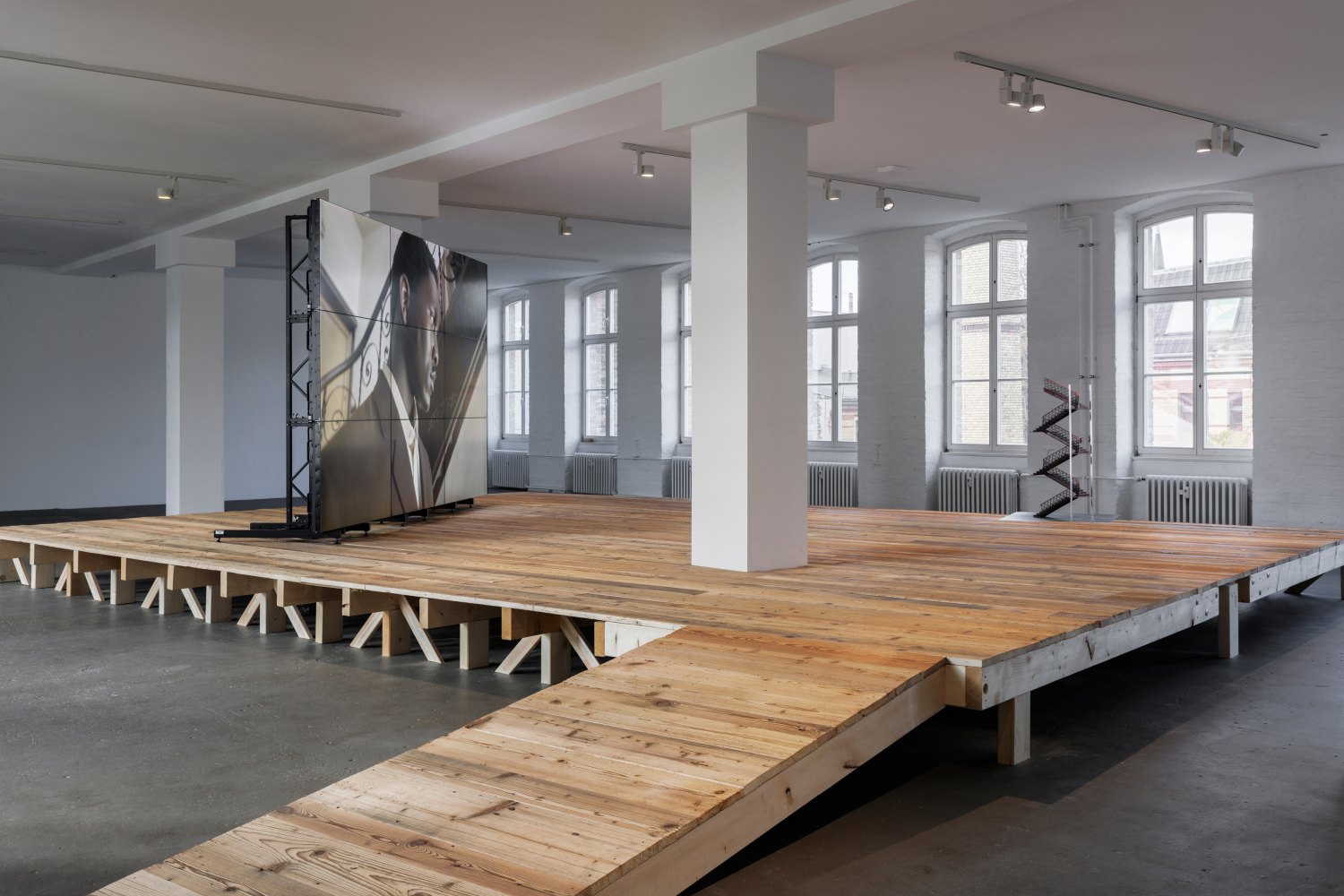 Installation view Atiéna R. Kilfa, The Unhomely, KW Institute for Contemporary Art, Berlin, 2022, Photo: Frank Sperling 