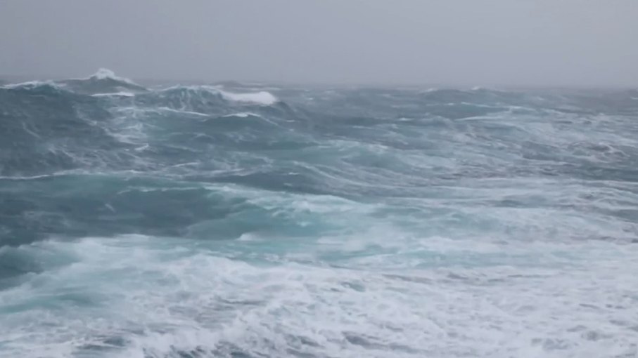 Sean Snyder Tableau Bateau, 2016  Video still, random loop played on hacked Sony XPERIA Ultra, duration variable
