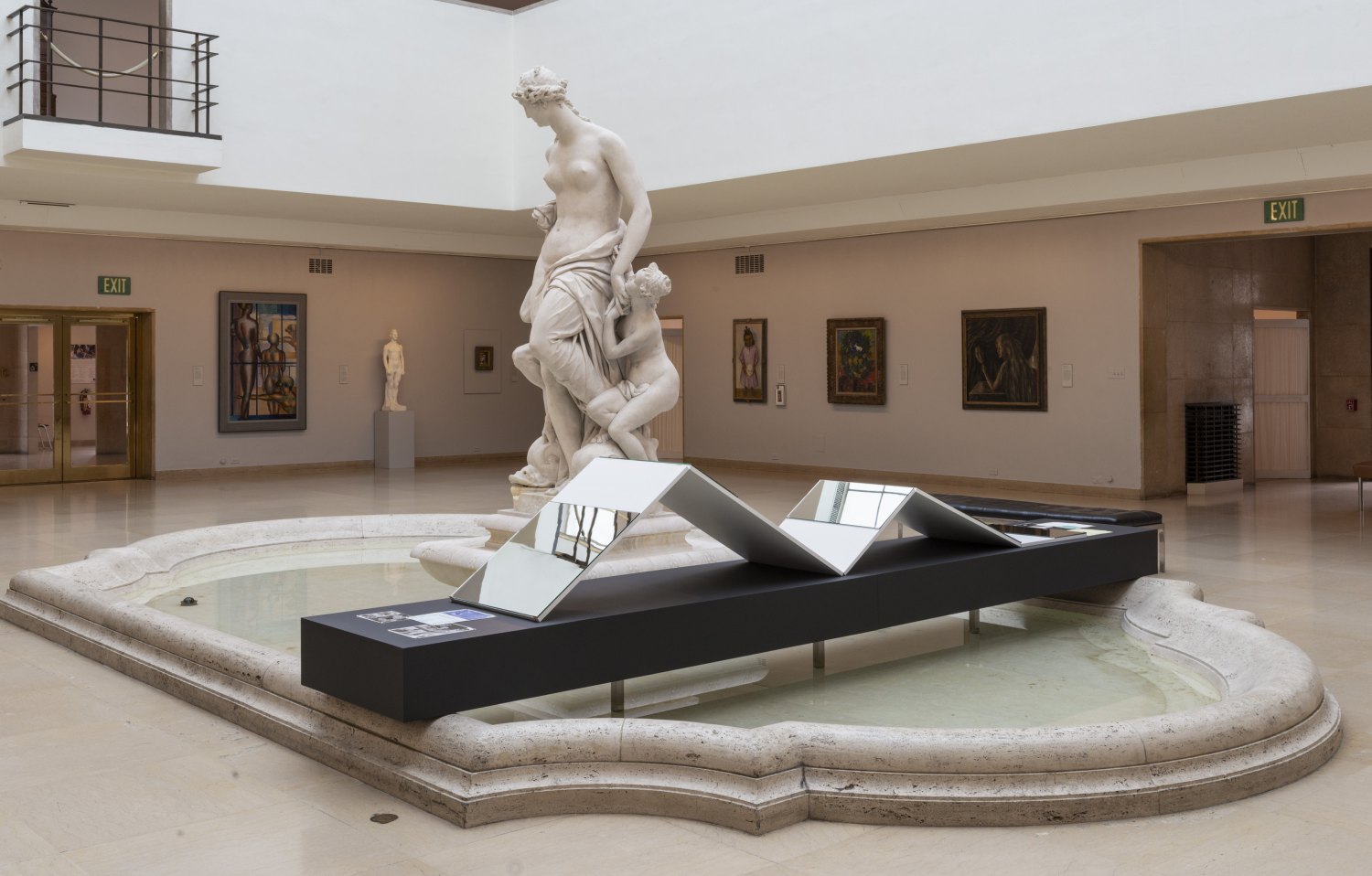 Tom Burr MATRIX 182 / Hinged Figures Installation view, Wadsworth Atheneum Museum of Art, Hartford, 2019