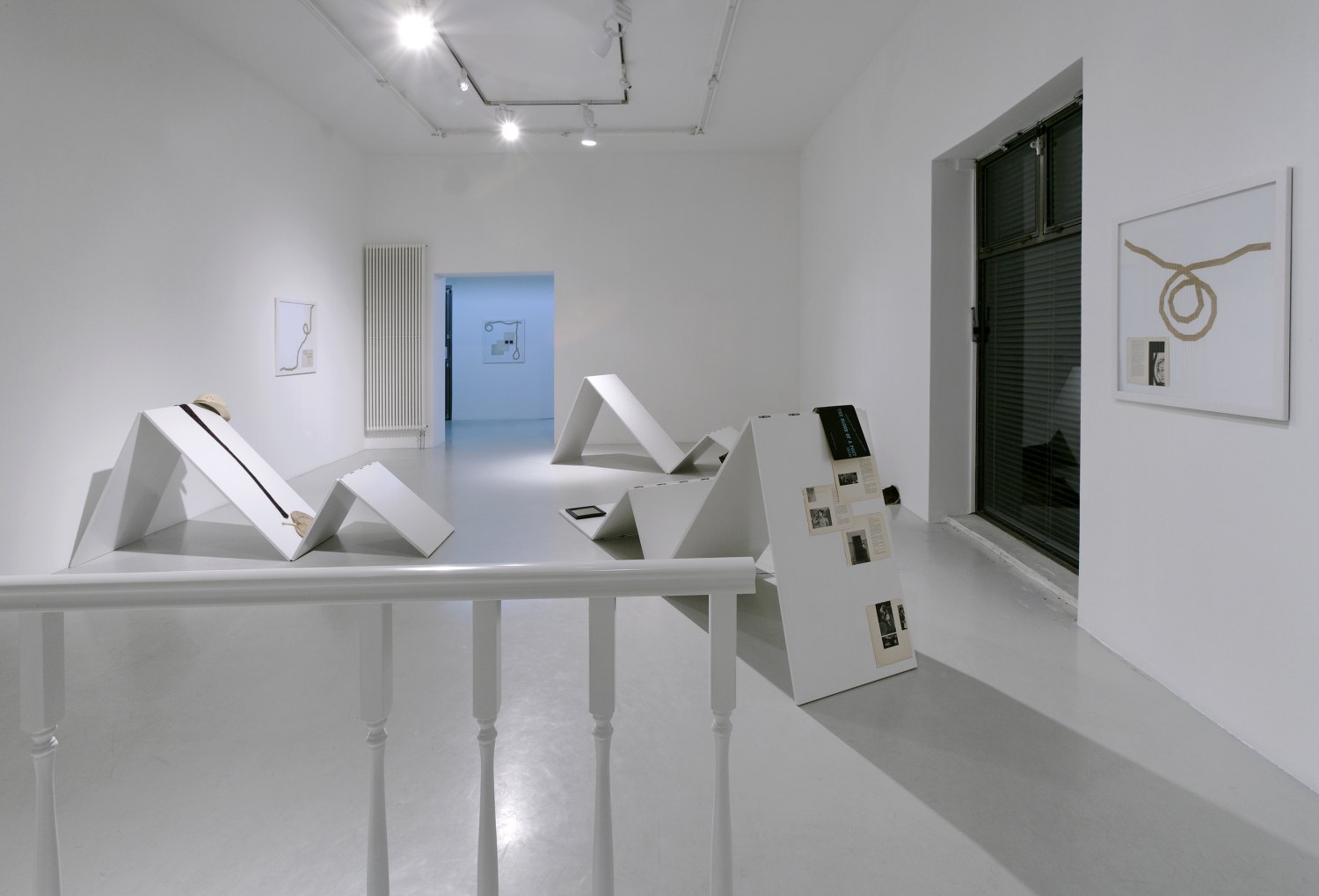 Tom Burr Complete Break Down Installation view, Galerie Neu, Berlin, 2005