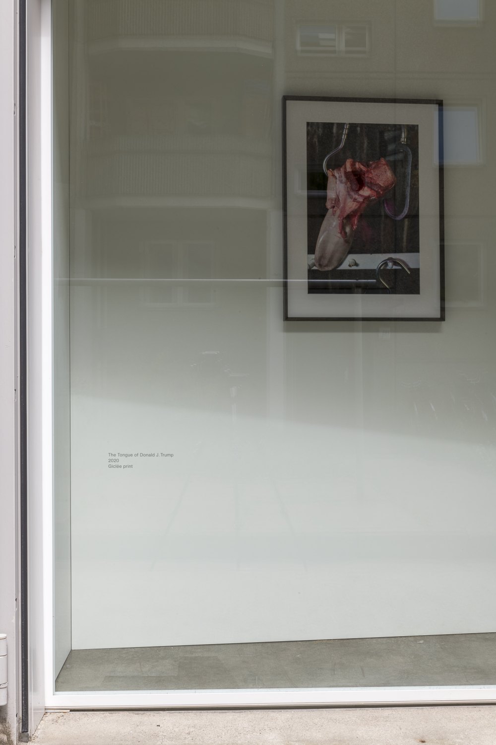 Installation view, Josephine Pryde, Exterior, Night, Day, Galerie Neu, Berlin 2020