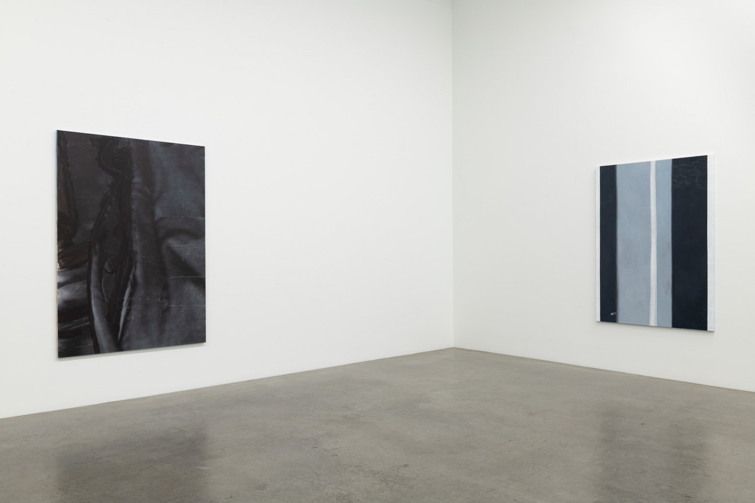 Installation view, Sergej Jensen, Abstract Paintings, Galerie Neu, Berlin 2020