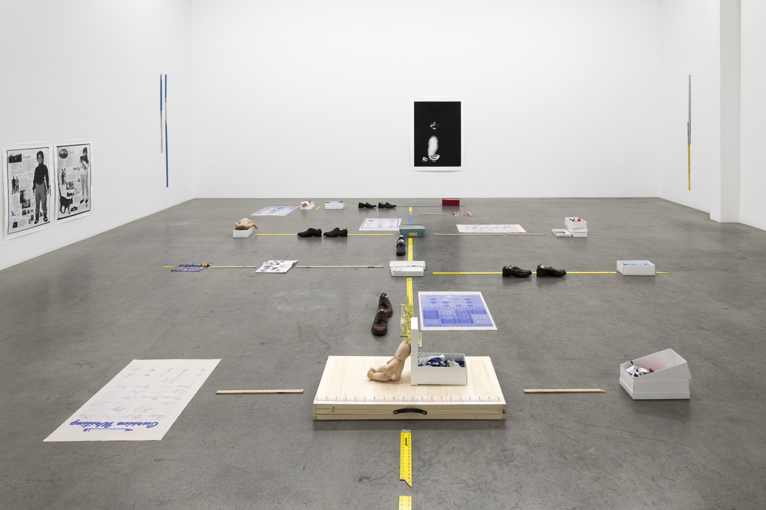 Installation view, Win McCarthy, RULER, Galerie Neu, Berlin, 2021