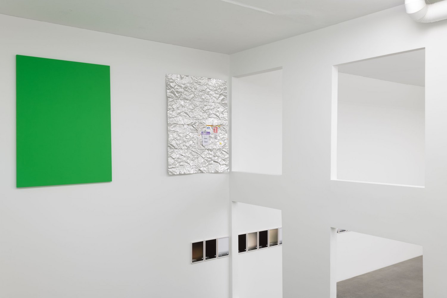 Installation view, SoiL Thornton, Moreover, does productivity know what it’s named, maybe it calls itself identity?, Galerie Neu, Berlin, 2021