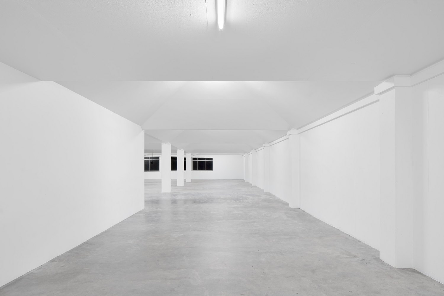 Florian Hecker, Formulations As Texture, horizontal and vertical crossings, Installation view, Simian, Copenhagen, 2022