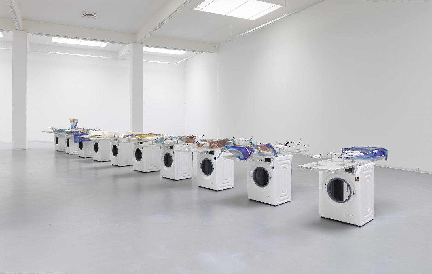 Yngve Holen ars viva, Installation view, Bonner Kunstverein, 2015 