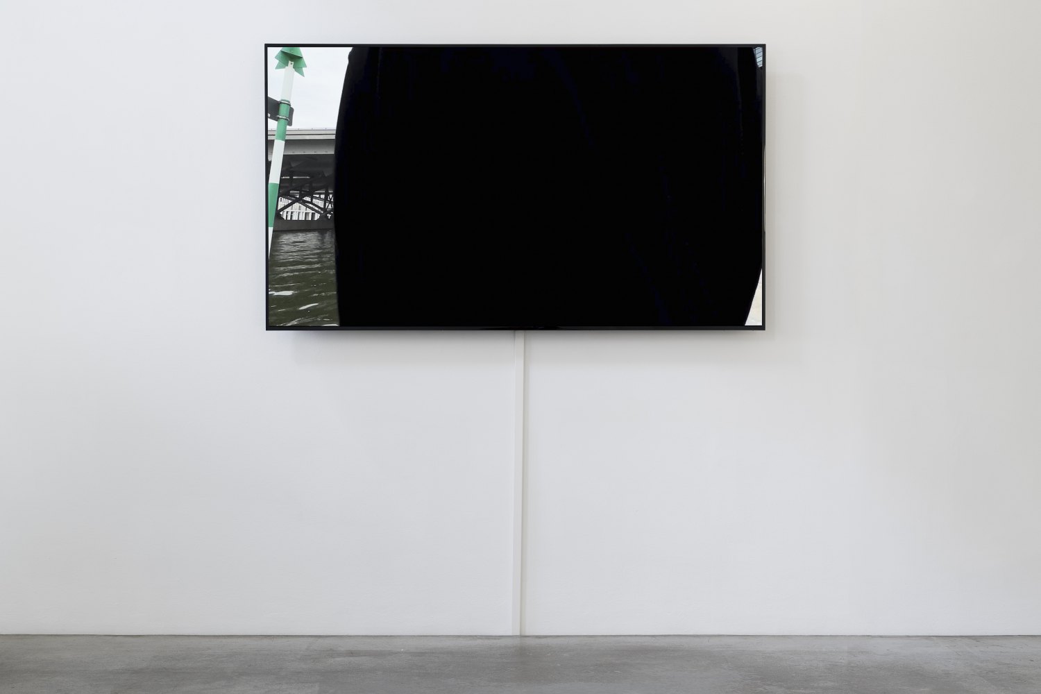 Klara Lidén  (0, 0, 0), 2023  4 channel video installation; 4 audio stereo channels  LED monitors and construction power boxes  Sound: Andreas Nelson and Paul Siegerhall  Camera: Marco Bruzzone Dimensions variable 