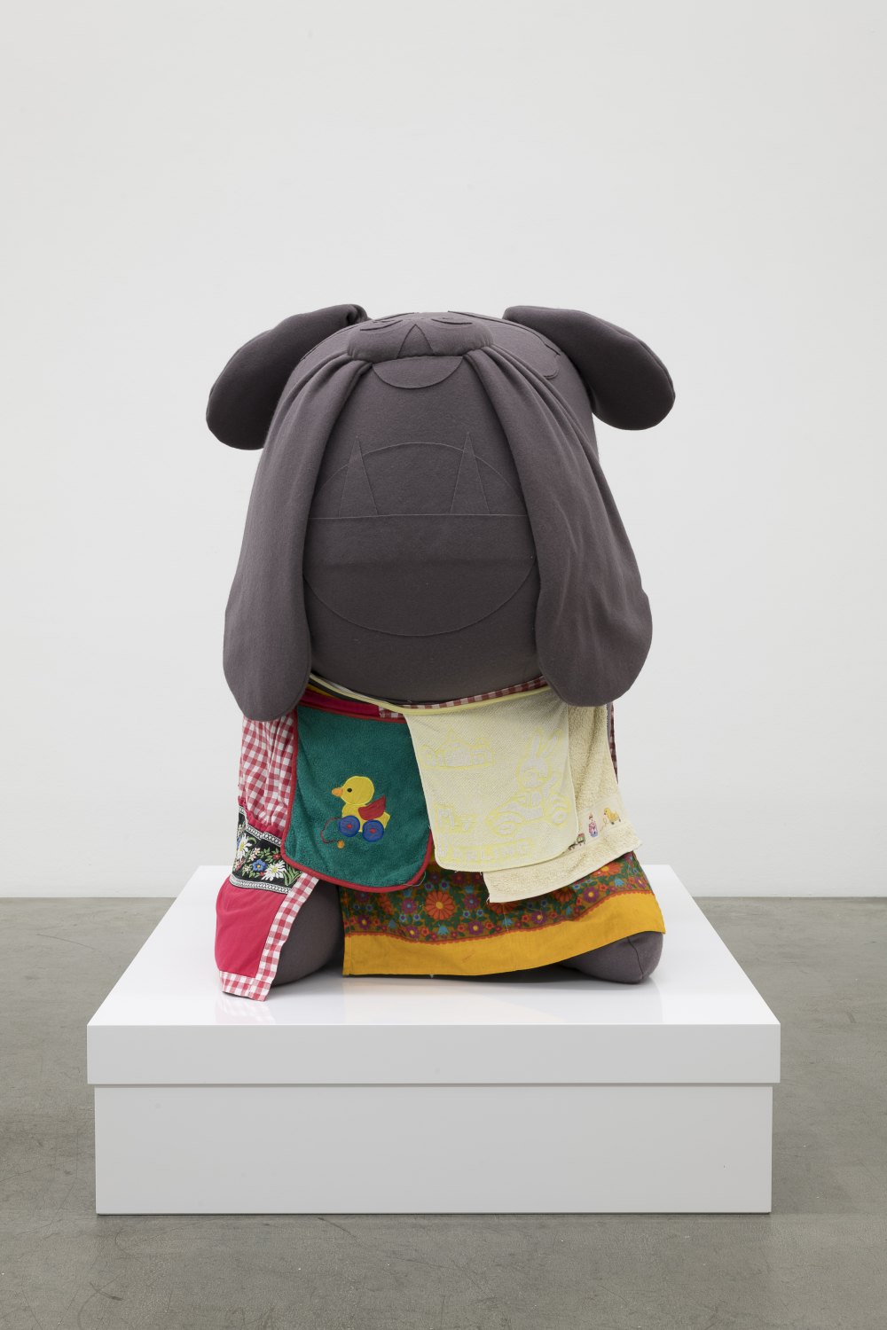 Cosima von Bonin Untitled (The Grey Bulldog With Box & Aprons), 2006 Felt, foam and cotton on laquer plinth 130 x 92 x 121.5 cm