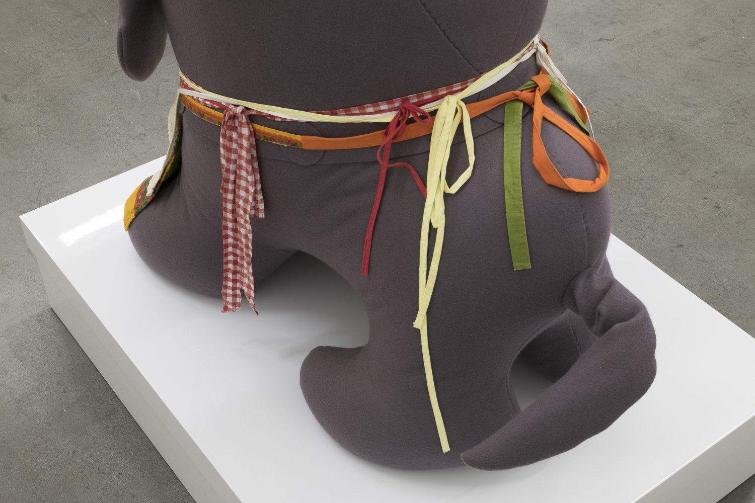 Cosima von Bonin Untitled (The Grey Bulldog With Box & Aprons), 2006 Felt, foam and cotton on laquer plinth 130 x 92 x 121.5 cm