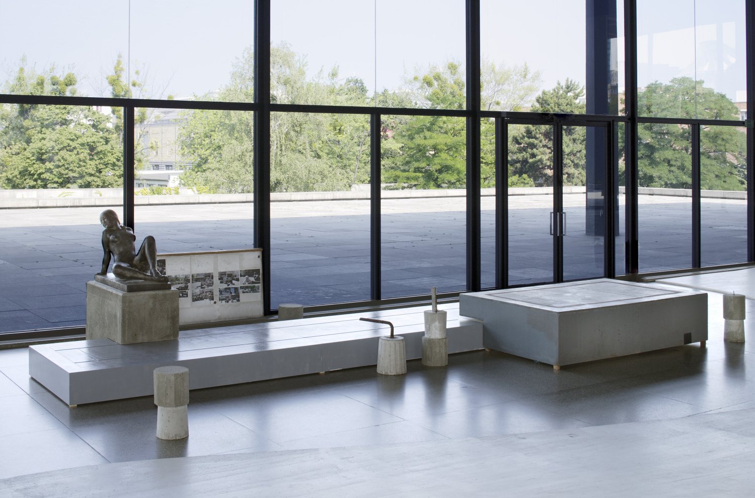 Installation view, Tokio/Berlin, Neue Nationalgalerie, Berlin, 2006   