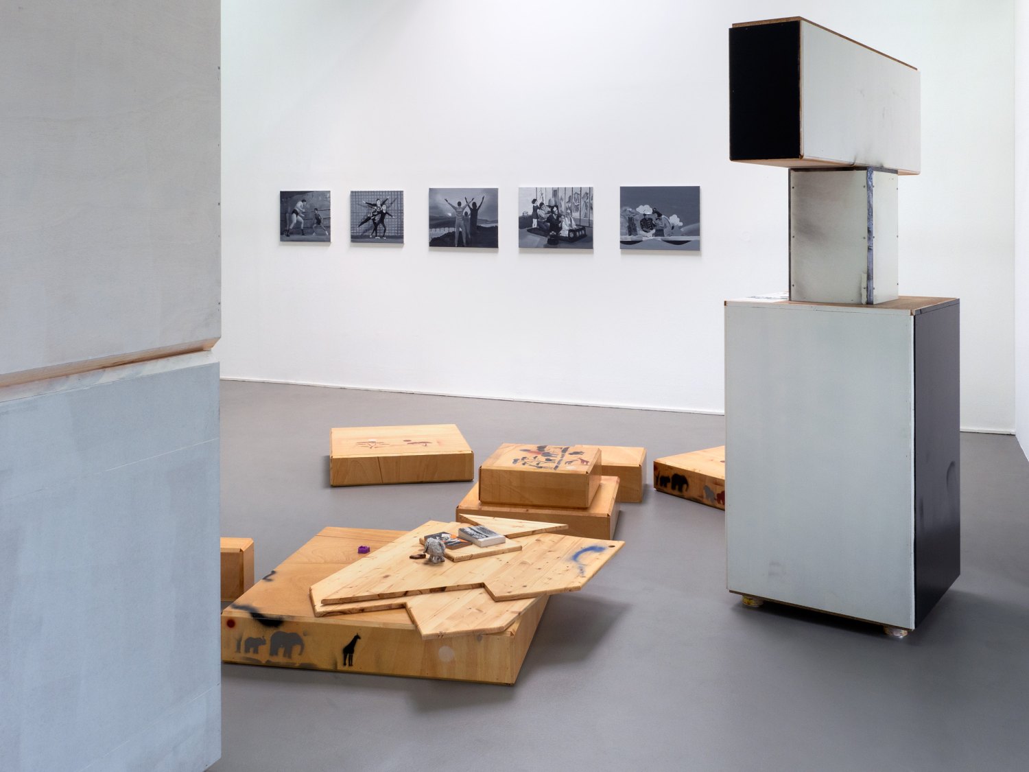 Installation view, Irony and Idealism, Kunsthalle Münster, 2018 Photo: Thomas Wrede, VG Bildkunst