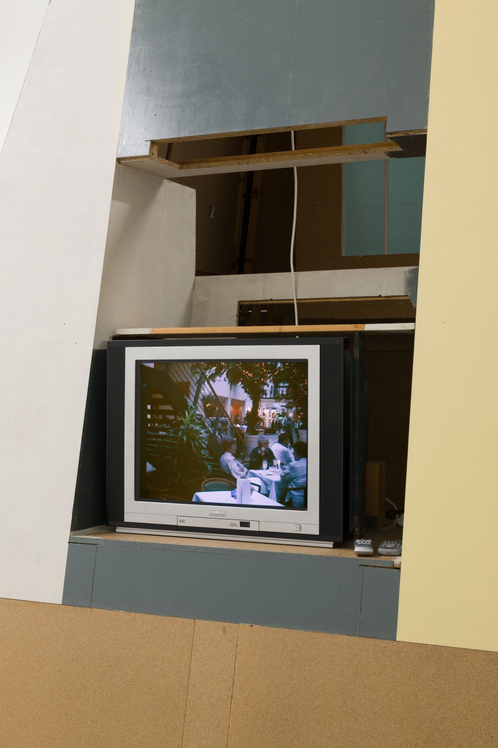 ESTREL; quattro stagioni, 2002 (detail) Mixed media 302 x 302 x 540 cm