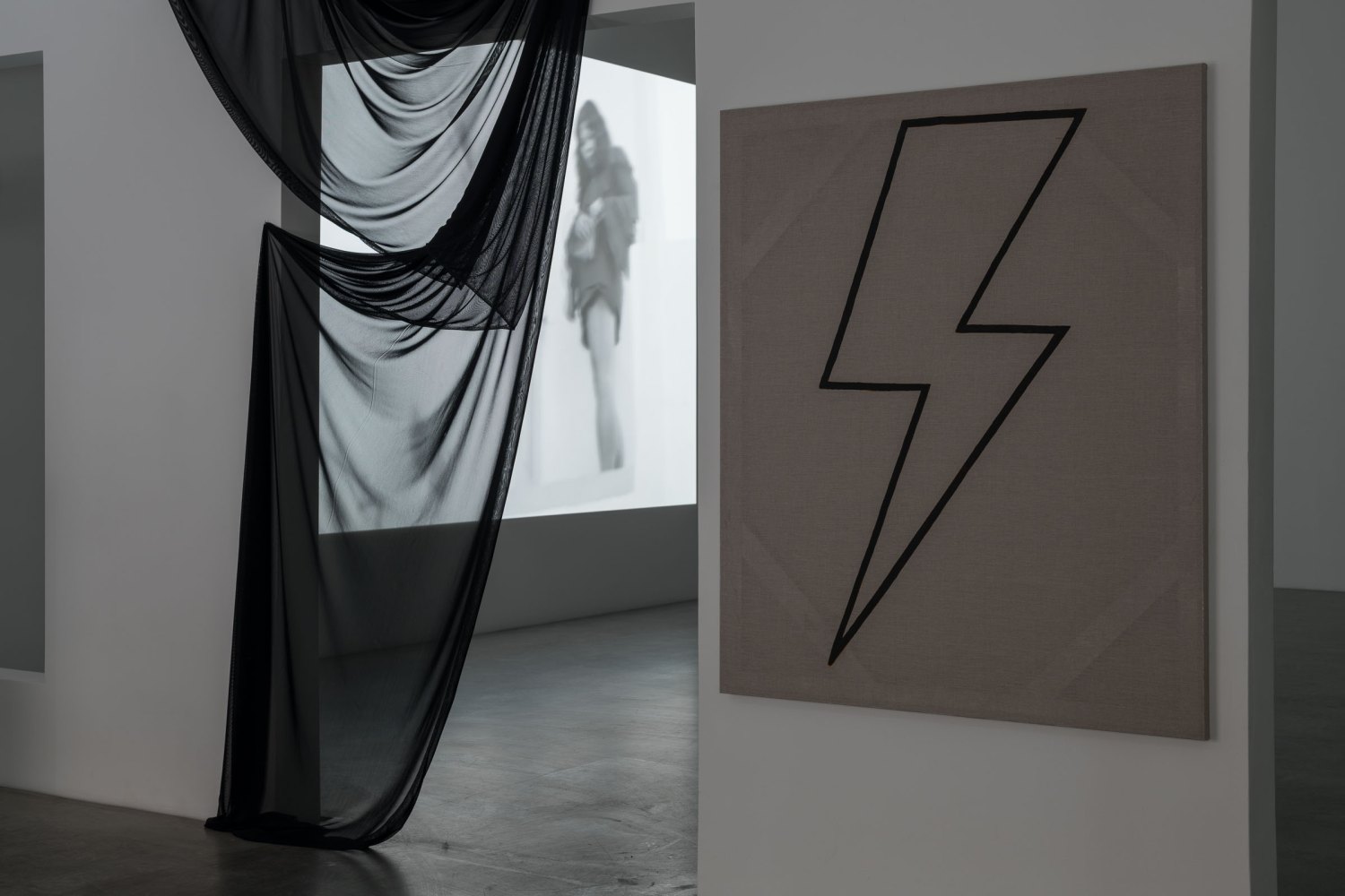 Installation view, Karl Holmqvist, PAINT WITH MAKE-UP, Galerie Neu, Berlin, 2026