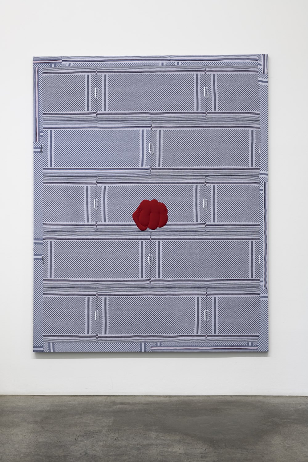 Faust, 2020 Cotton kitchen towels, cotton, fleece 274 x 217 x 4 cm 