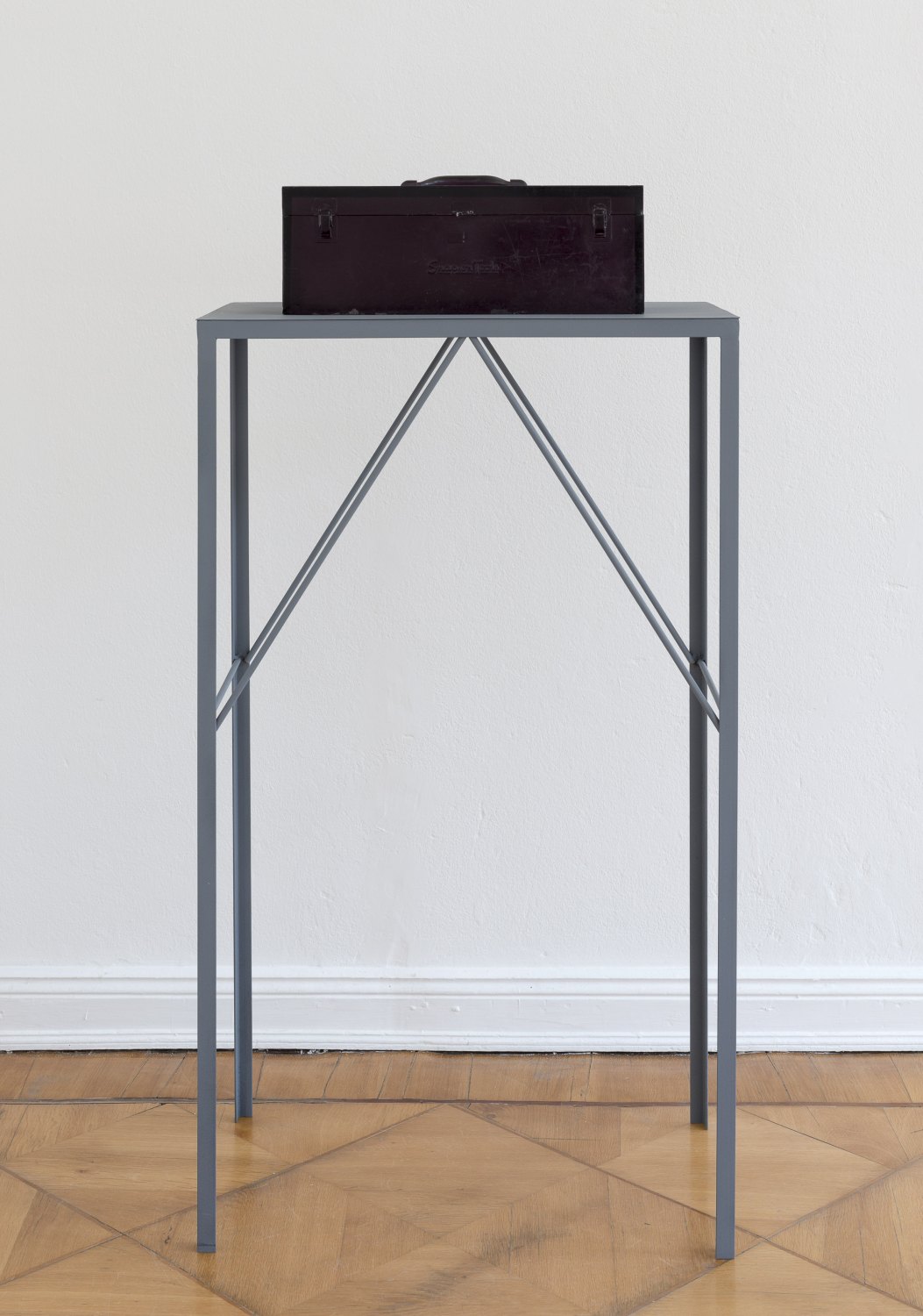 Alex Hubbard Studio 7, 2014 Urethane and steel, box: 20.2 × 51 x 20 cm, plinth: 127 × 73.6 × 43 cm   