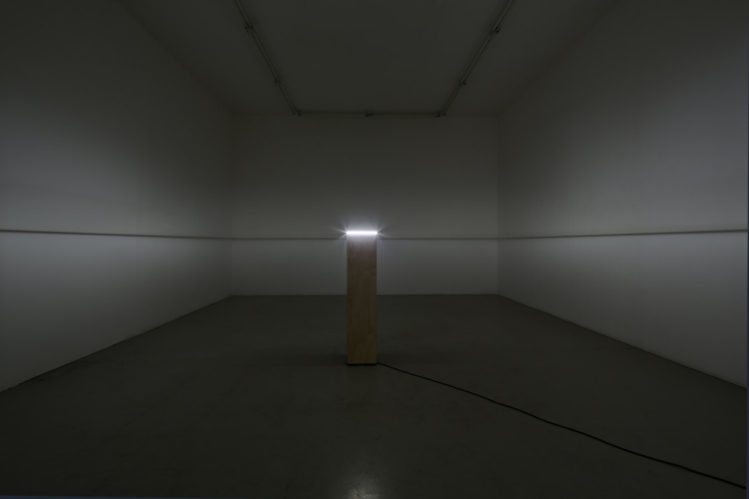 Kitty Kraus Untitled (Light Box), 2012 Painted plywood, painted glass, 250W light bulb, cable, 129 × 36 × 29 cm