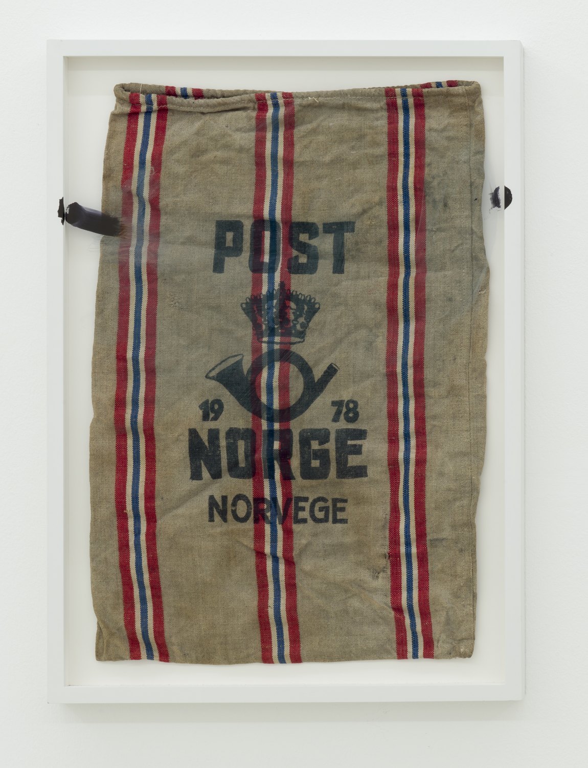 Matias Faldbakken Untitled (post bag), 2013 Canvas, frame, paint, 79.8 × 56.9 cm